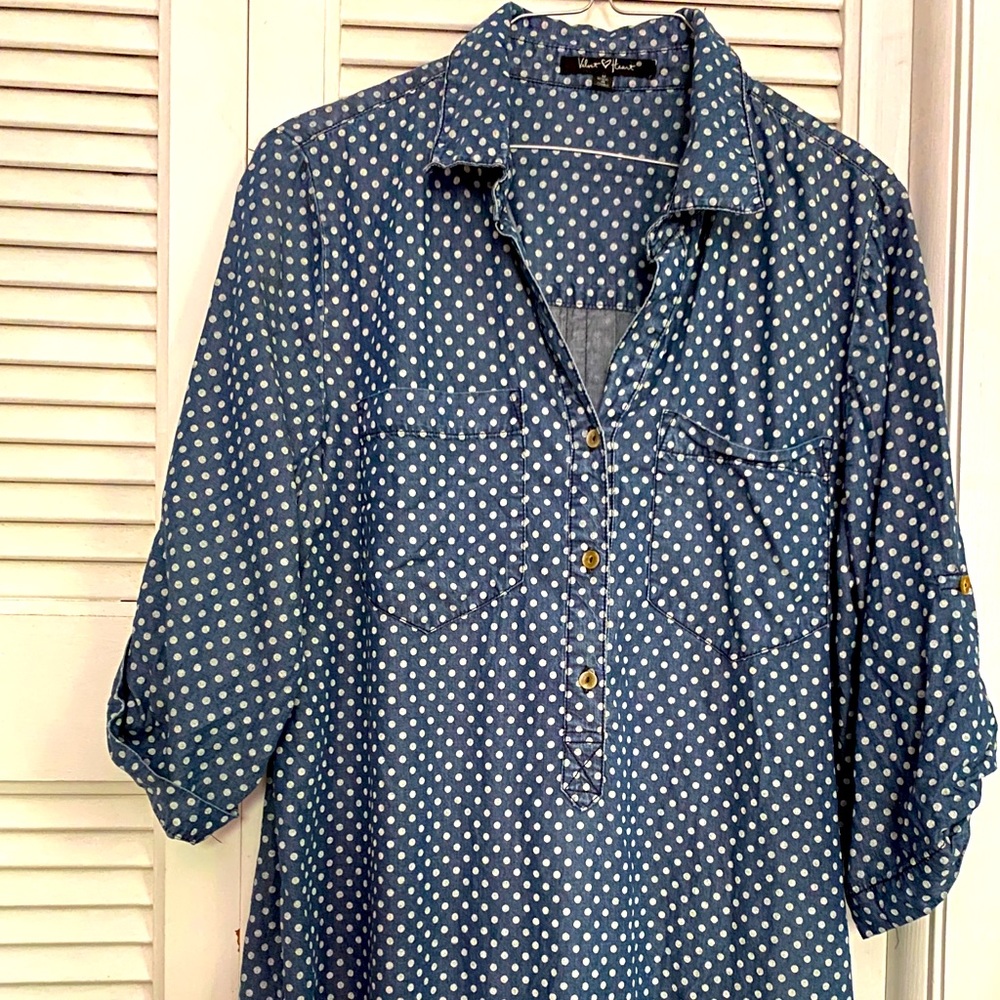 Button up polka dot top